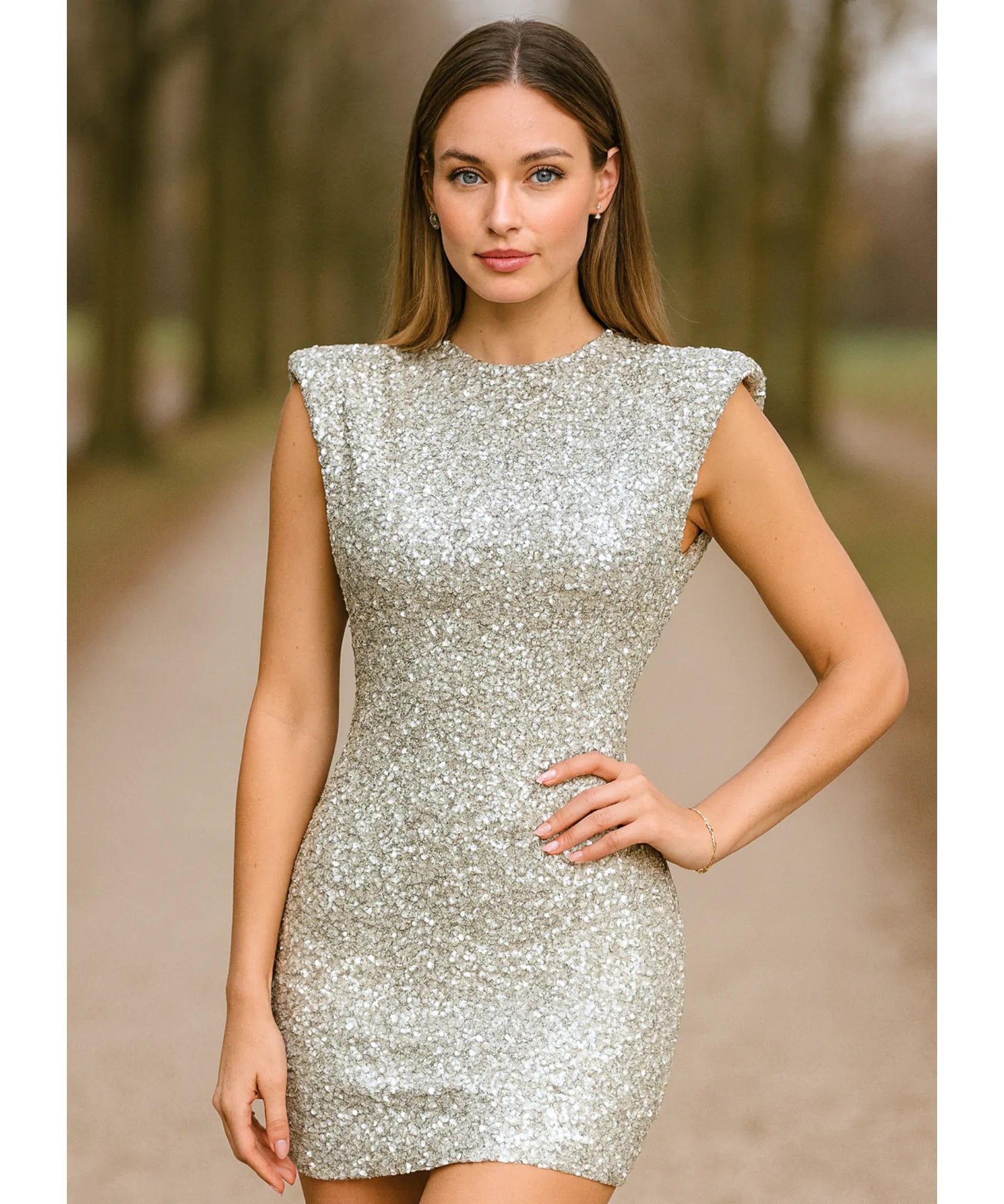 vestido de festa curto e elegante