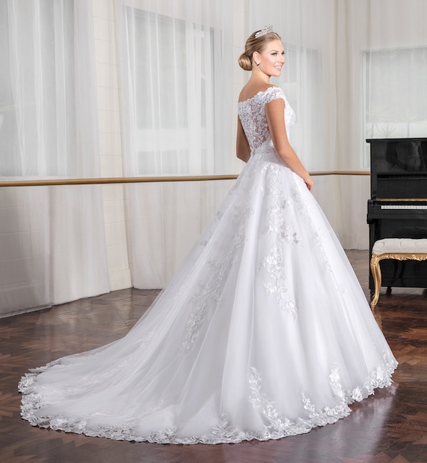 Como escolher o vestido de noiva bailarina ideal para seu corpo