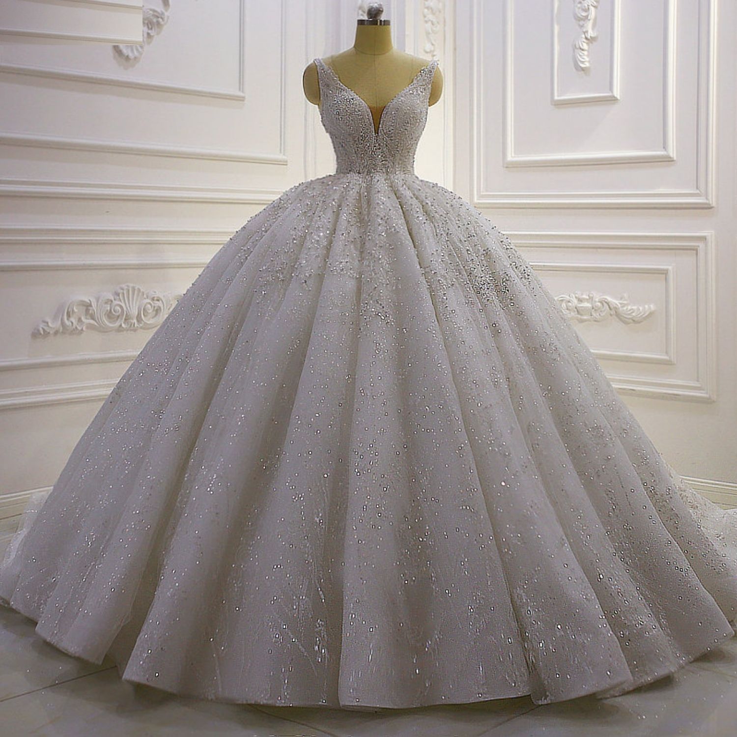 Vestido de noiva bailarina: longo vs. midi para diferentes cerimônias