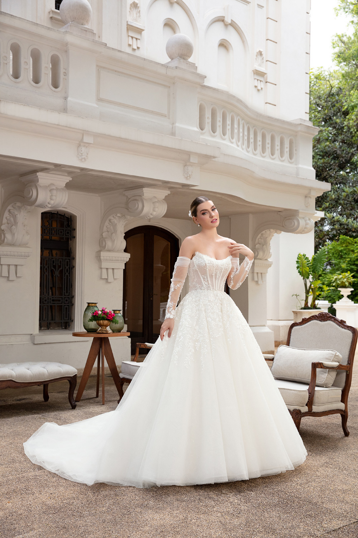 Aluguel vs. Compra: Qual a Melhor Opção para seu Vestido de Noiva no RJ?