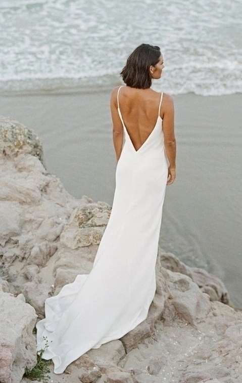 Tendências de Vestidos de Noiva para Casamento na Praia em 2026