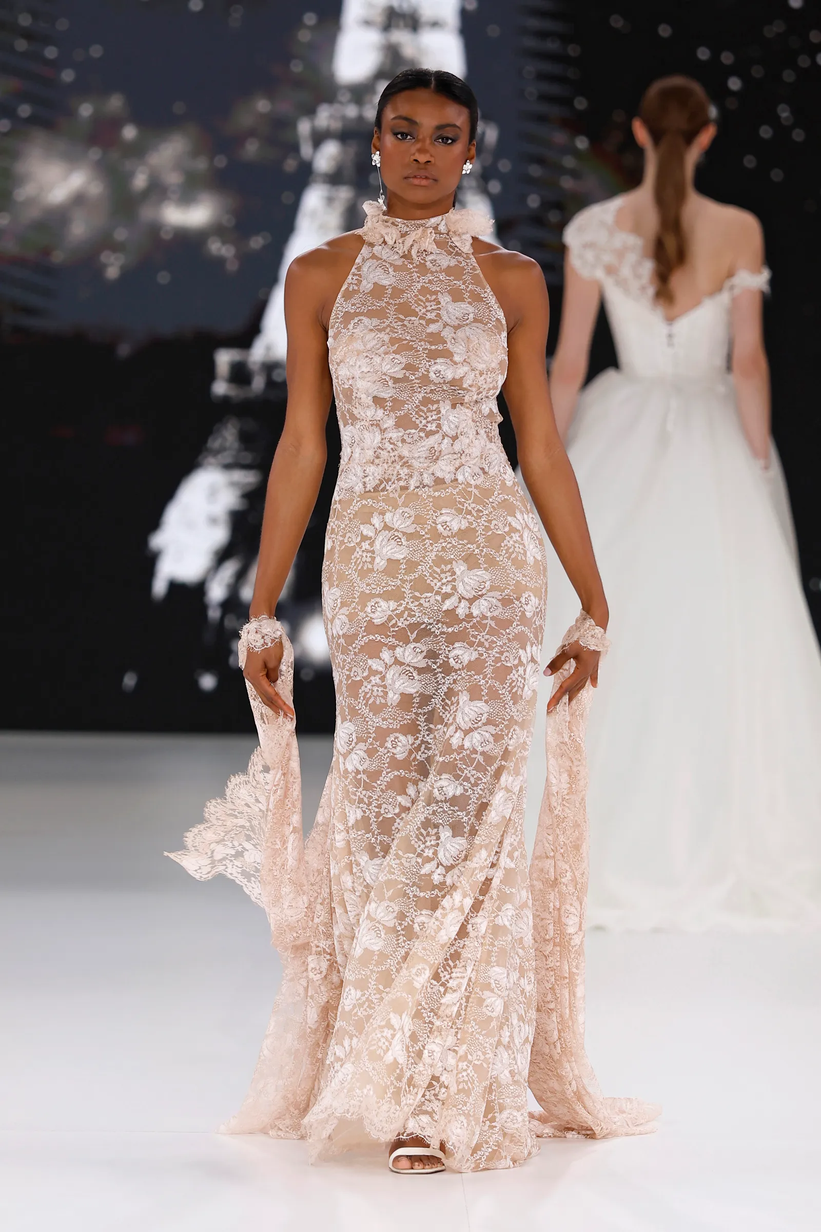 Quanto Custa um Vestido de Noiva no Brasil: Guia de Preços e Marcas