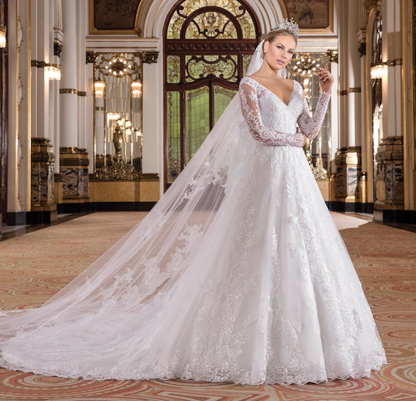 Guia Completo dos Tecidos de Vestido de Noiva: Mikado