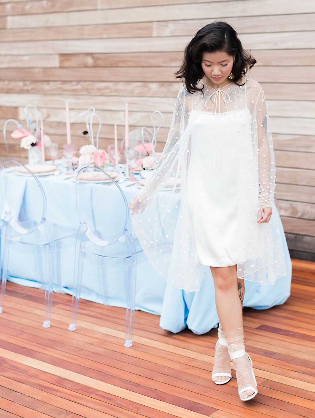 Como Escolher a Capa Curta Perfeita para Seu Vestido de Noiva