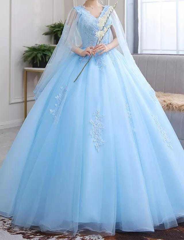 Inspirações de Capas Curtas para Noivas Boho Chic e Clássicas