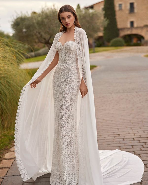 vestido de noiva com capa longa