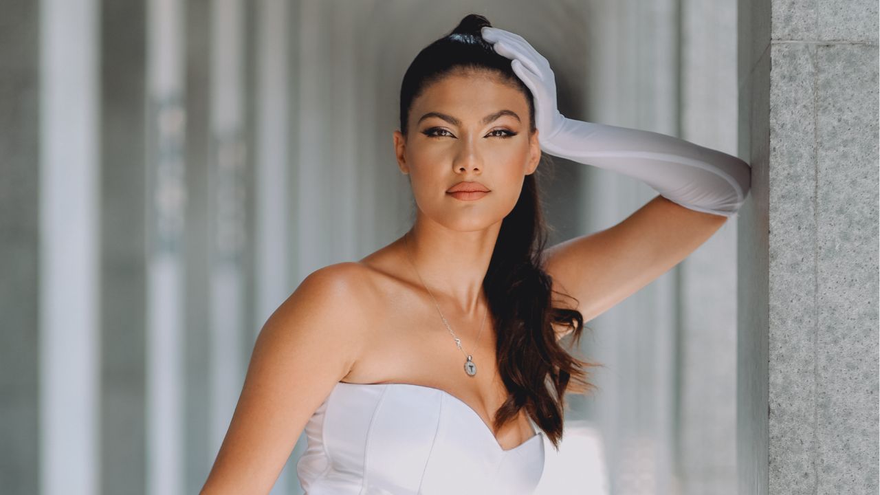 vestido de noiva com luvas