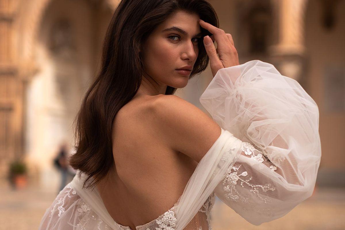 vestido de noiva com mangas removíveis