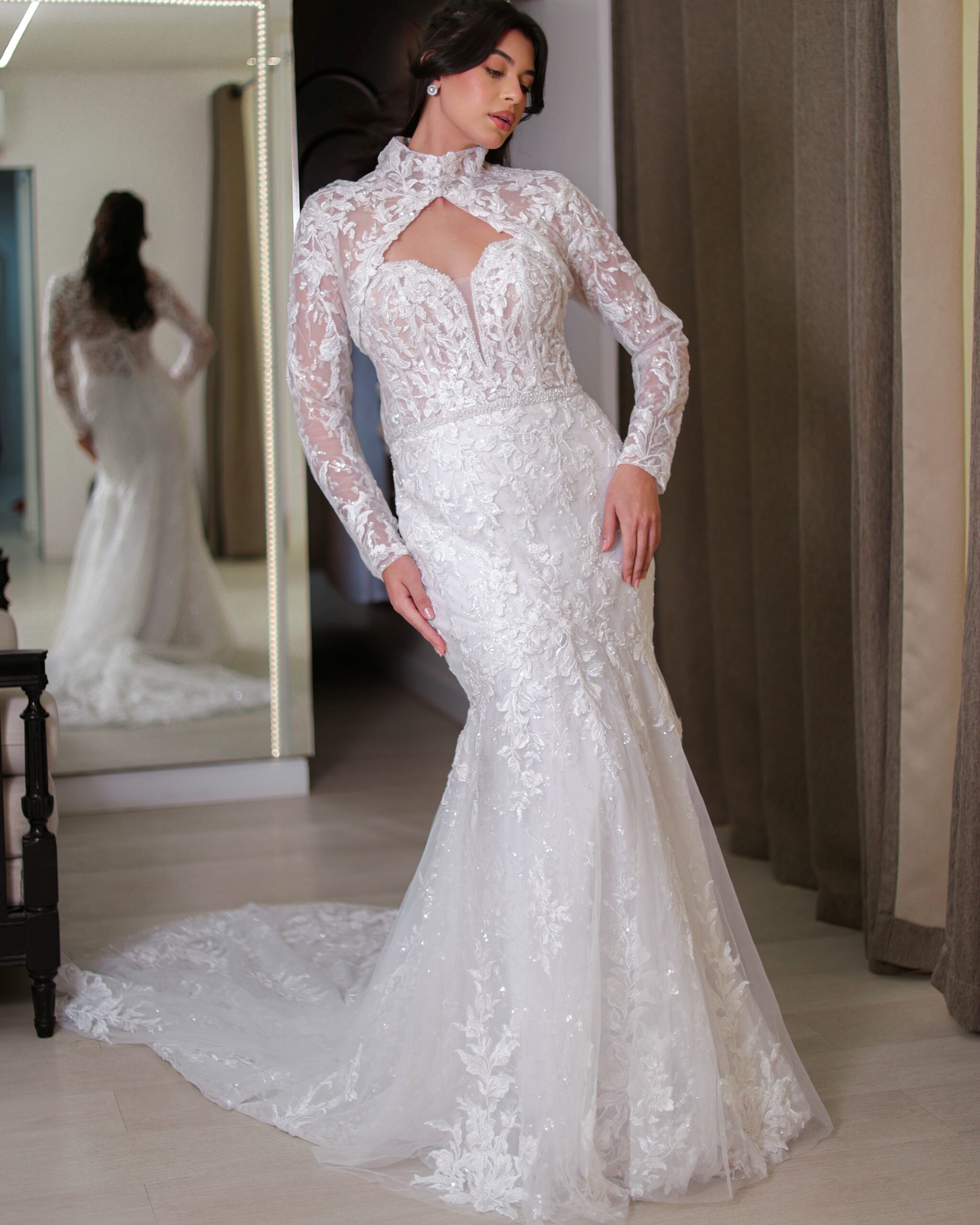 vestido de noiva com mangas removíveis