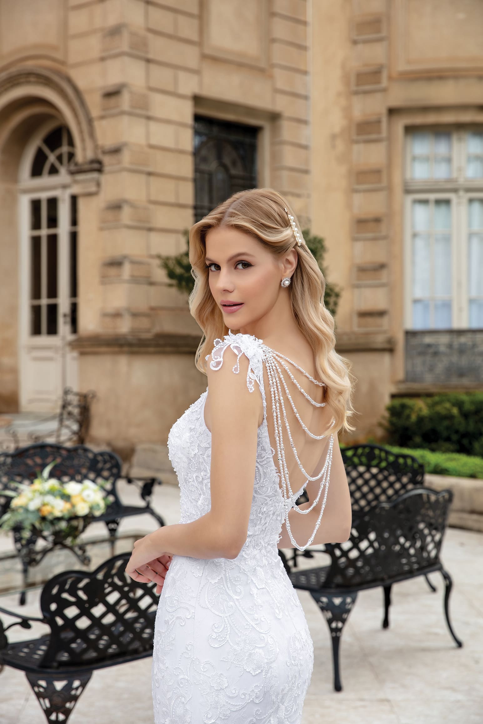 Como escolher a lingerie ideal para vestidos de noiva com costas nadador