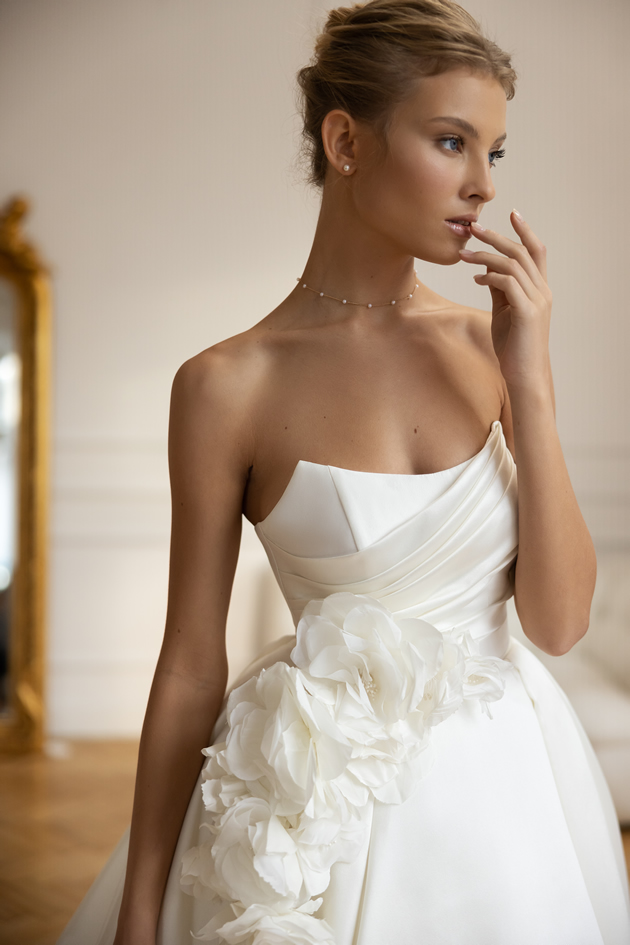 vestido de noiva crepe alfaiataria