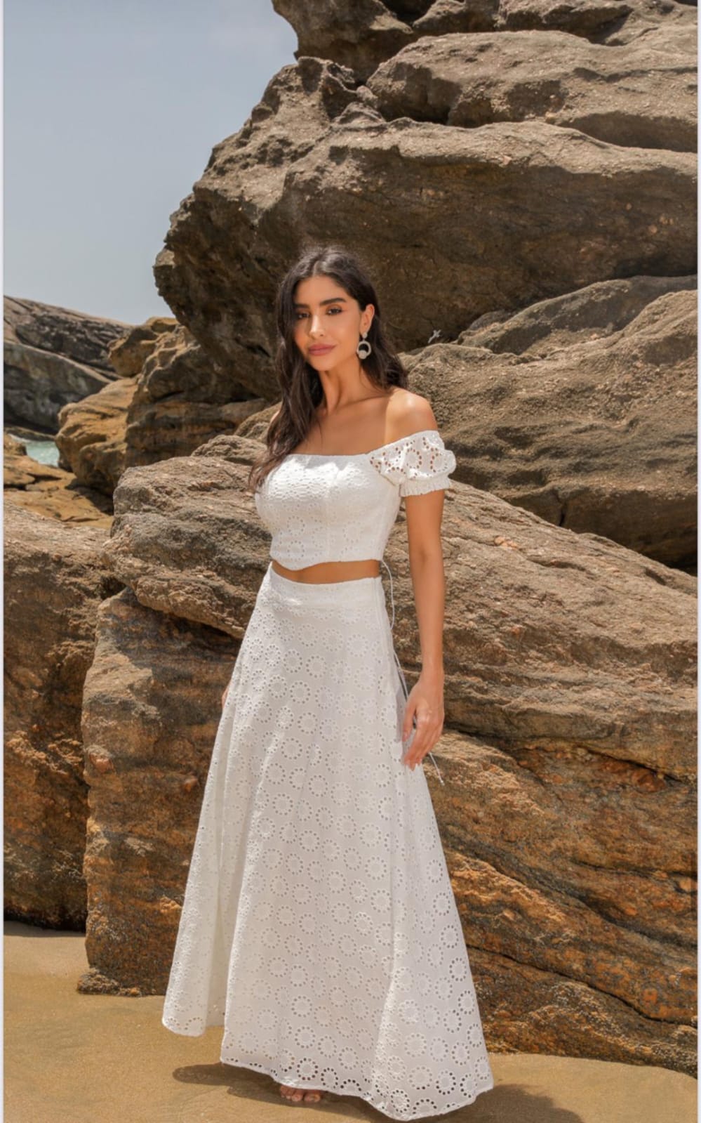 vestido de noiva cropped e saia