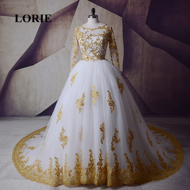 vestido de noiva dourado prosperidade