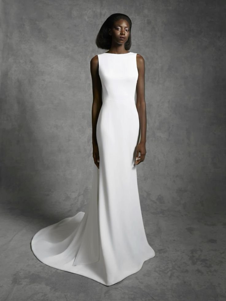 vestido de noiva gola canoa princesa