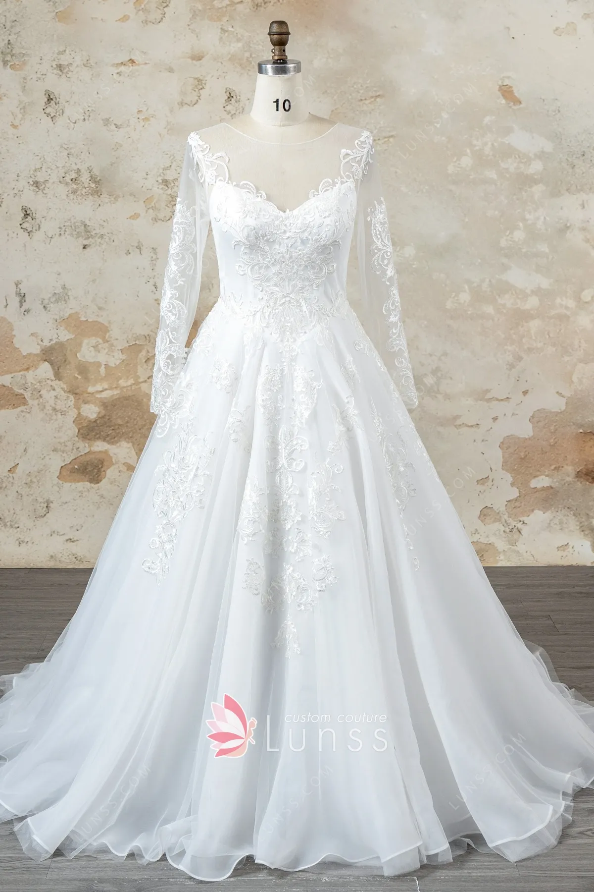 Acessórios Essenciais para Complementar Seu Vestido de Noiva de Manga Longa no Frio