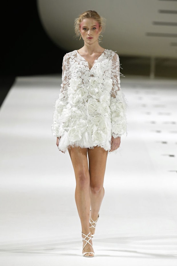 vestido de noiva outono tecido leve vs tecido encorpado
