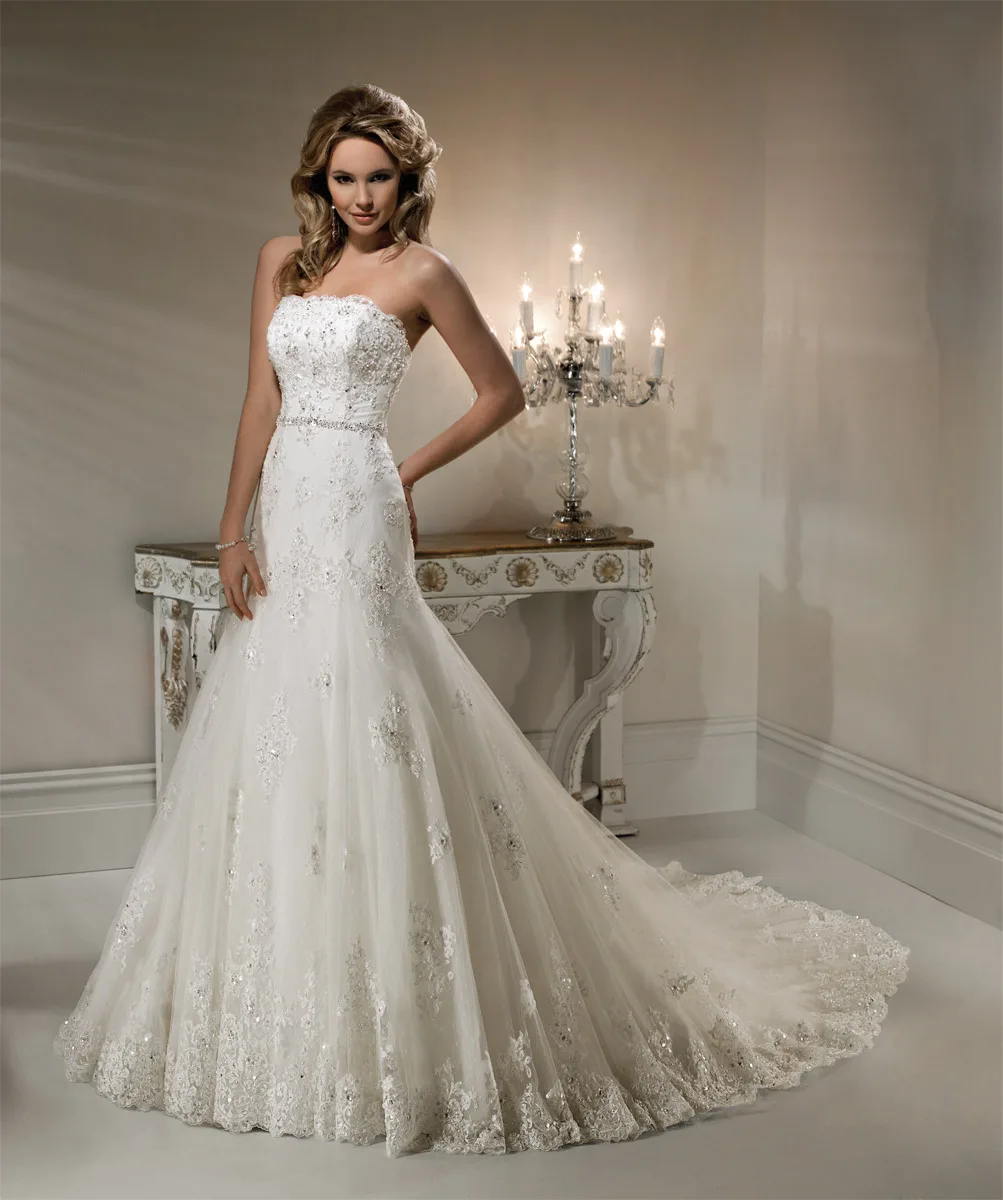 vestido de noiva moderno para quadril largo