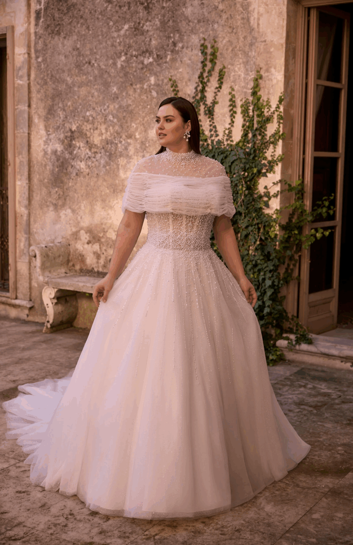 vestido de noiva com decote quadrado