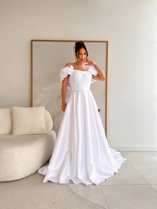 Saias godê removíveis: a tendência 2 em 1 para noivas modernas