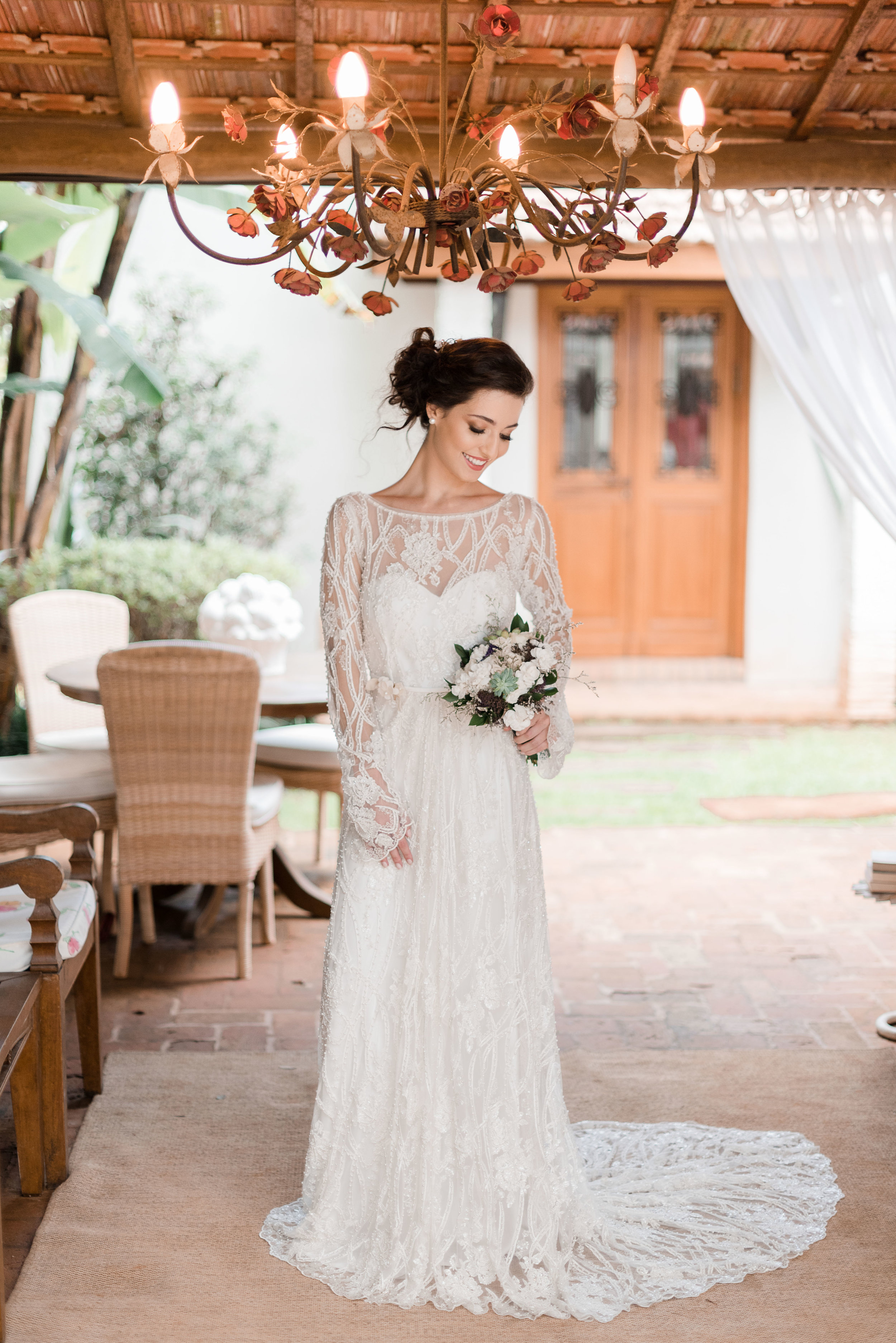 Vestido de Noiva Simples e Barato: Dicas para Encontrar o Seu Online