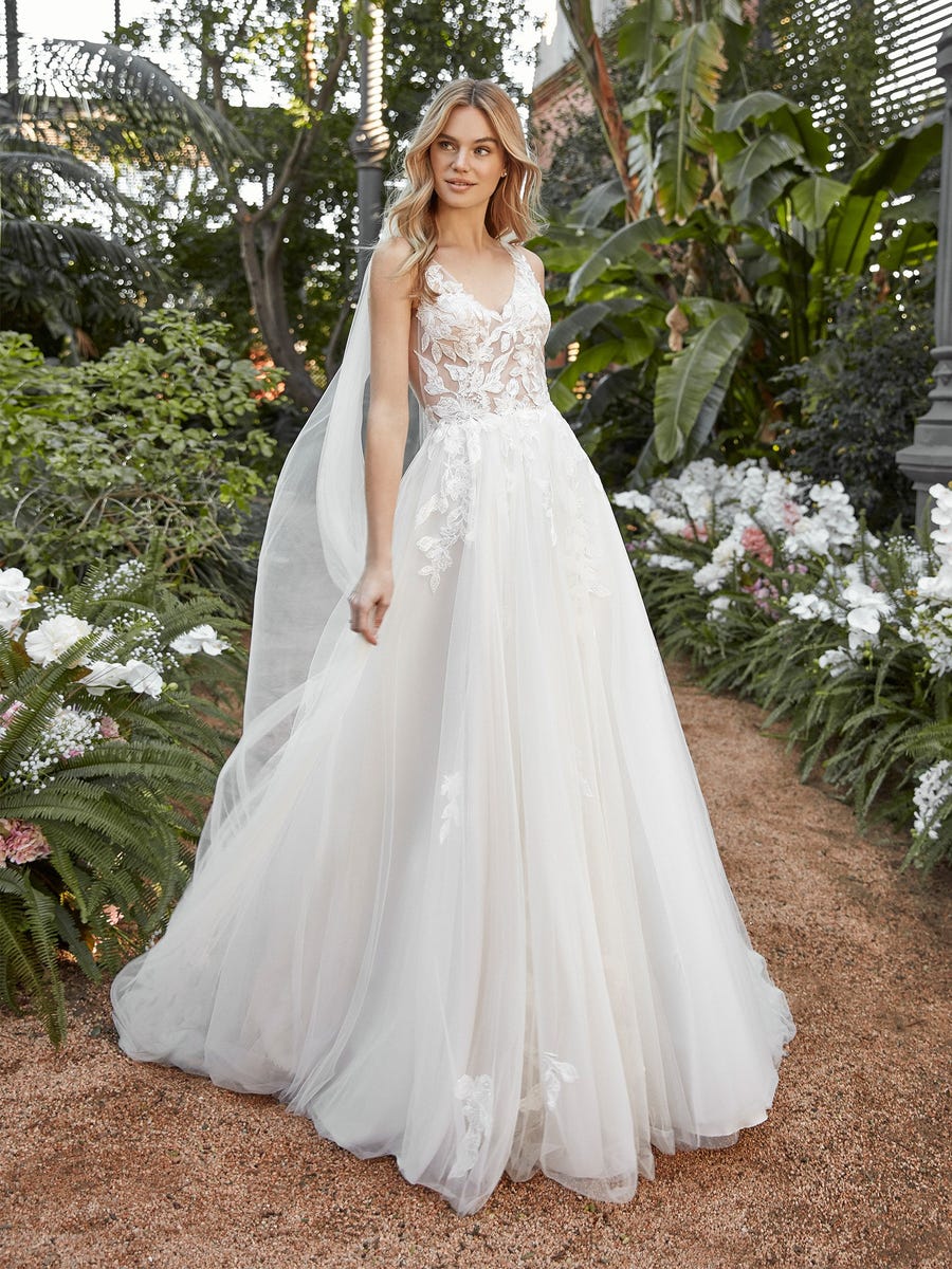 vestido de noiva com decote transpassado