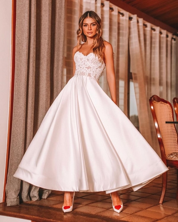 quanto custa um vestido de noiva tea length sob medida