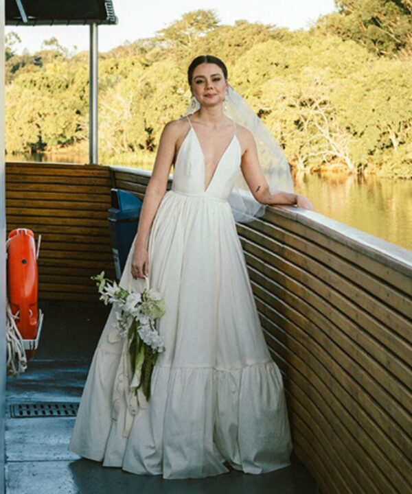 vestido de noiva todo liso