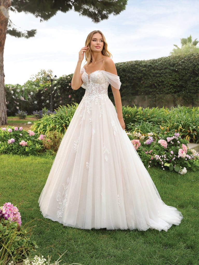 As melhores marcas de vestidos de noiva com saia removível