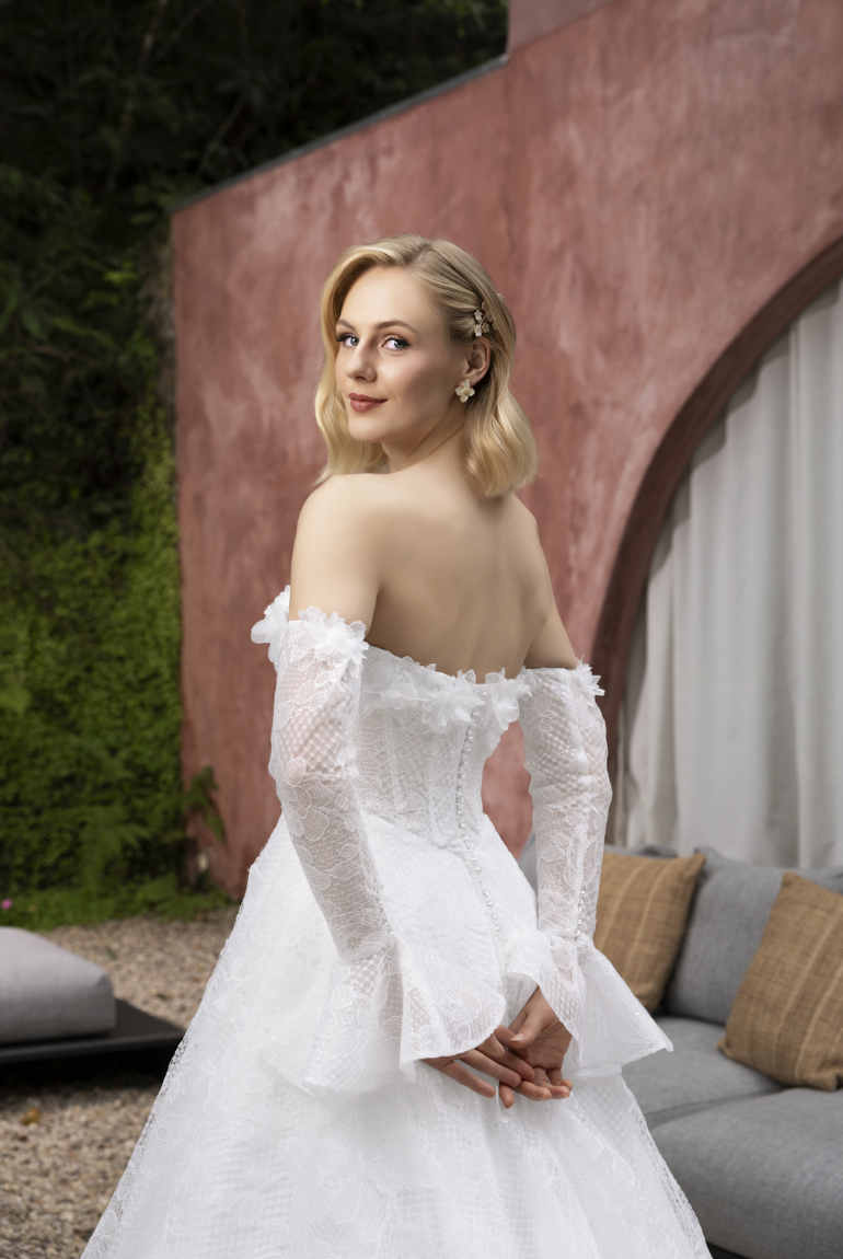 Vestidos de noiva transformáveis: Guia de estilos e silhuetas