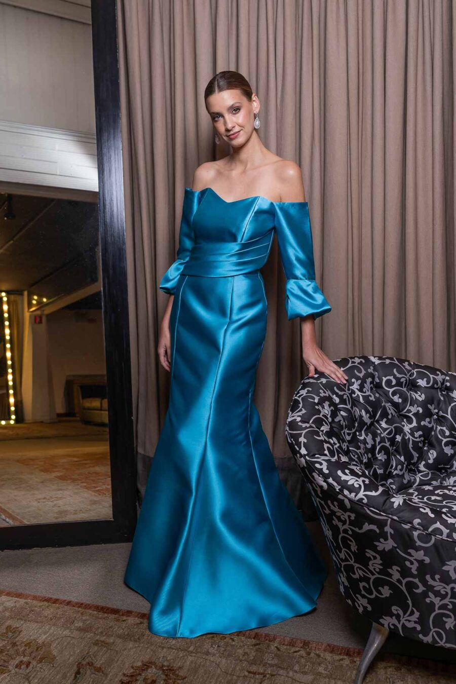 Vestidos para mãe da noiva plus size: elegância e conforto