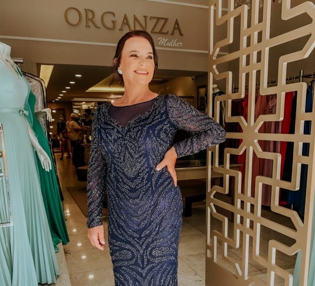 Vestido de festa para mãe do noivo: dicas e inspirações