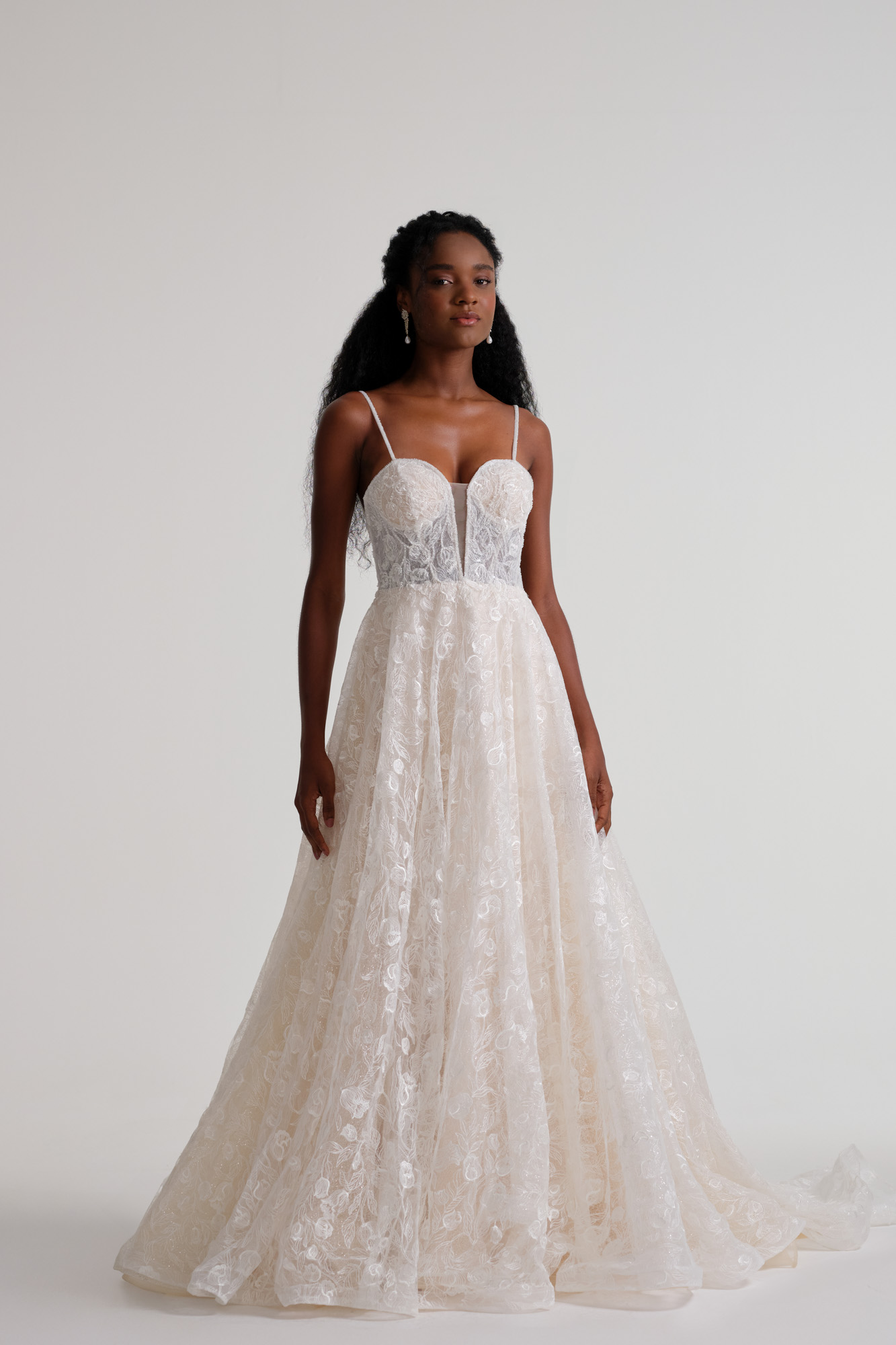 vestido noiva dourado zibeline cauda catedral