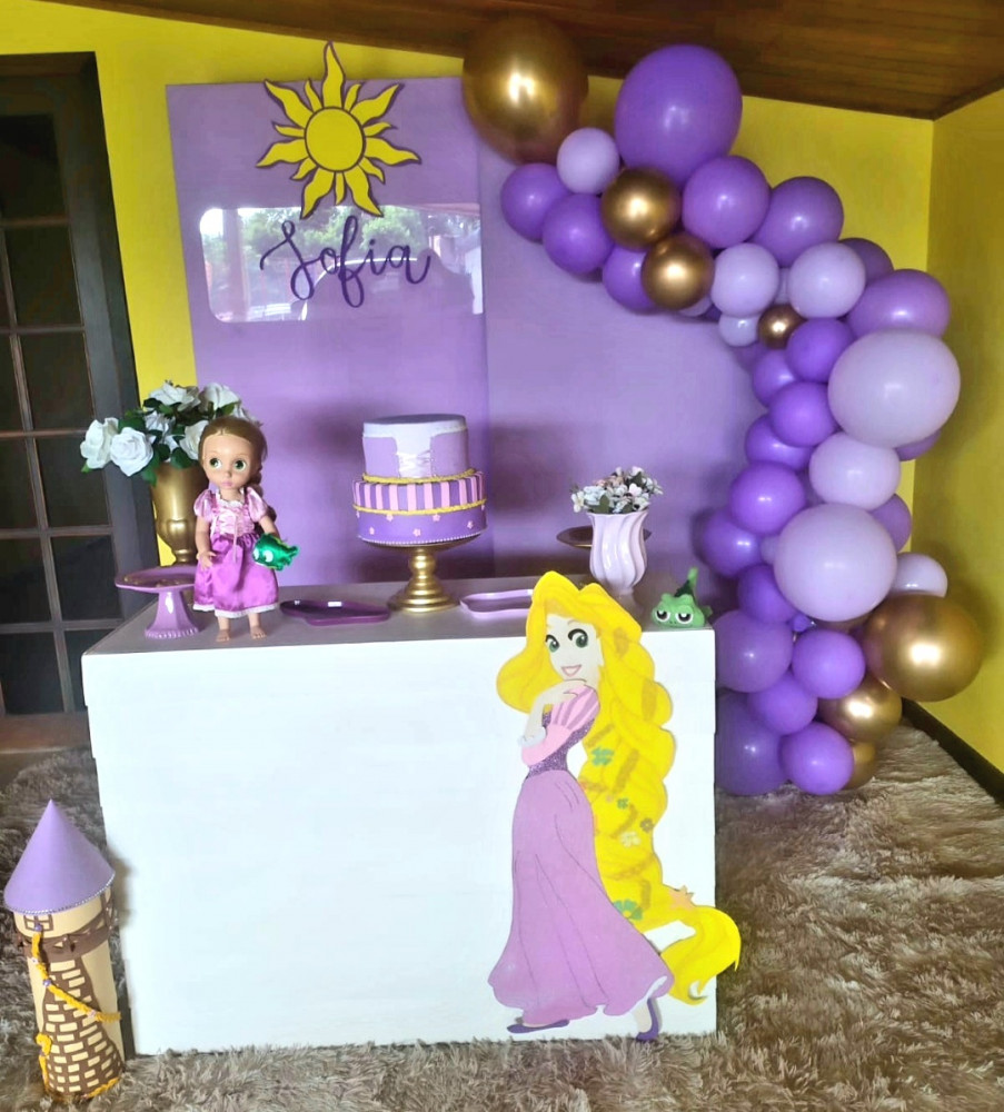 decoração festa enrolados