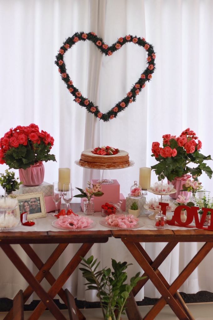 decoração noivado barato