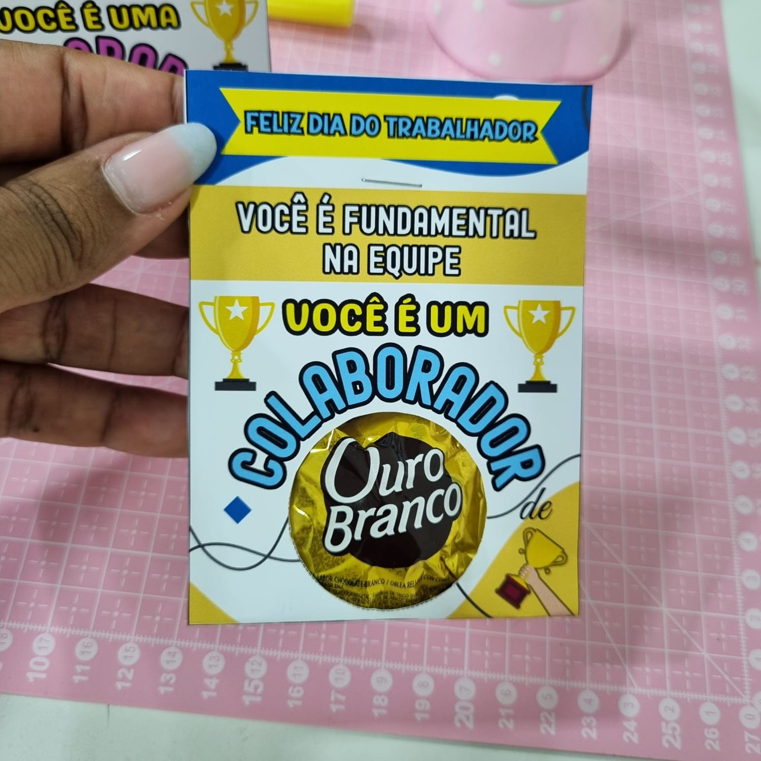 lembrancinha ouro branco corporativa