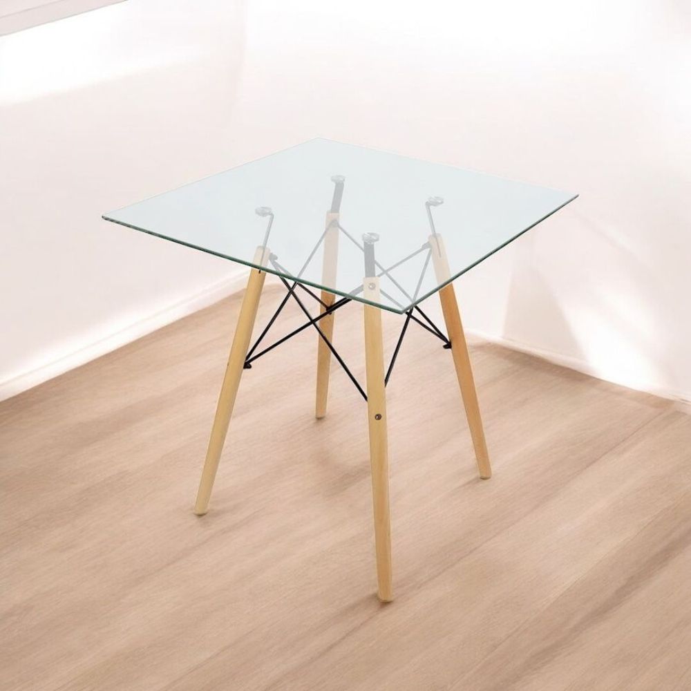 mesa quadrada pequena