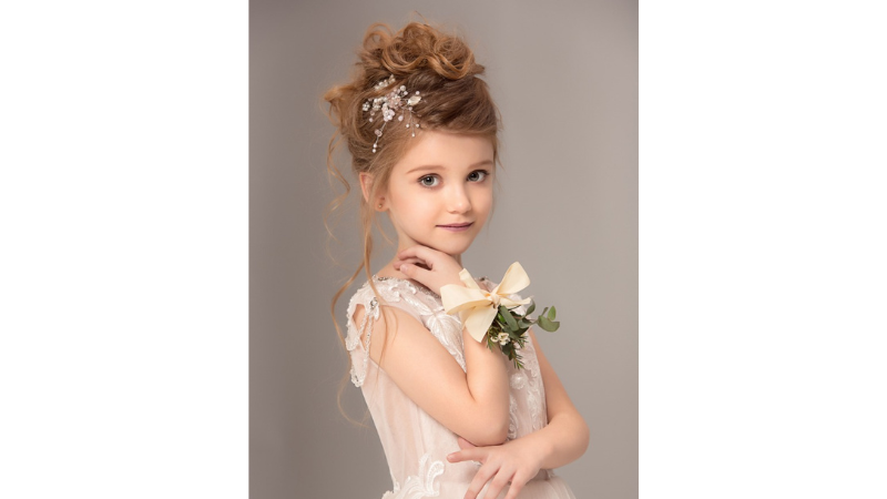 penteado para cabelo cacheado daminha