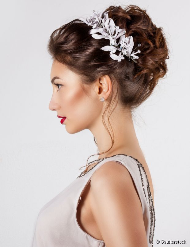 penteados de casamento cabelo curto e cacheado