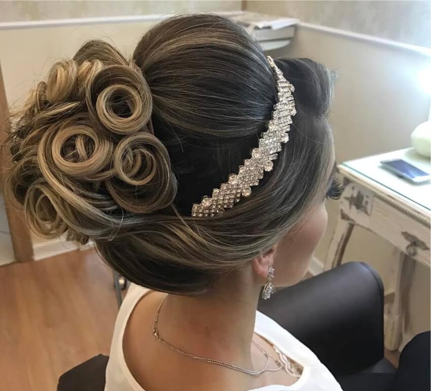 inspiração penteado noiva curta