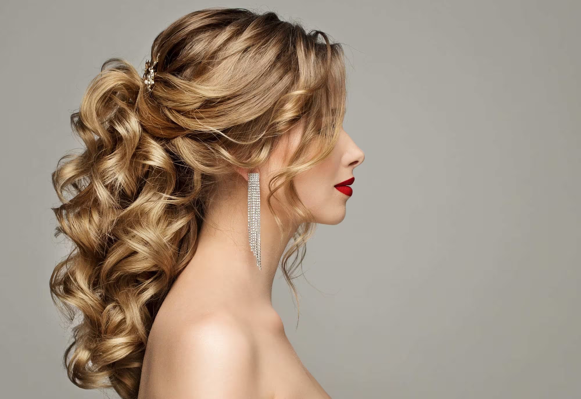 penteados para madrinha com cabelo curto
