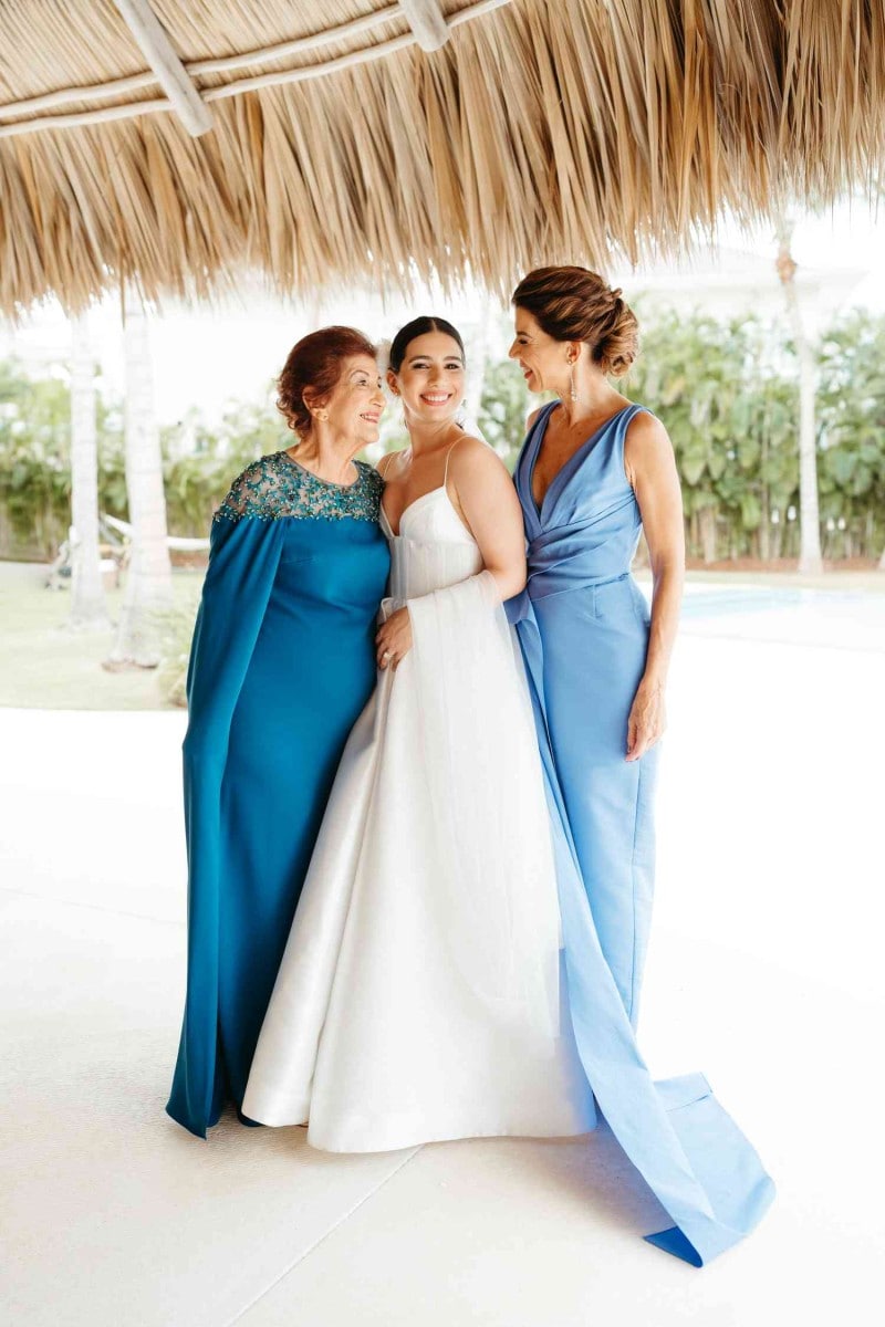 tecidos ideais para vestido de mãe da noiva diurno